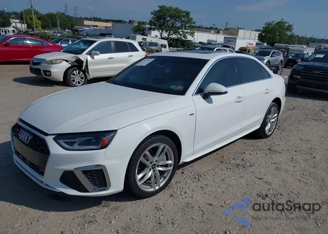 2020 Audi A4 Premium 45 Tfsi Quattro S Tronic z USA, uszkodzony, nr VIN WAUDNAF40LA043381